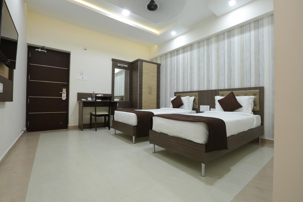 Atlanta Park Chennai Hotel Tambaram Eksteriør billede